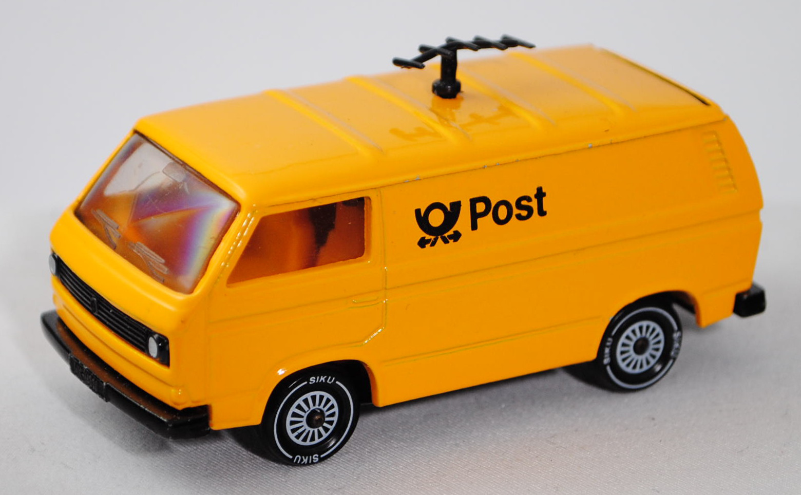 VW Transporter 2,0 Liter (Typ T3, Modell 1979-1982) Bundespost-Peilwagen, kadmiumgelb, innen gelb, L