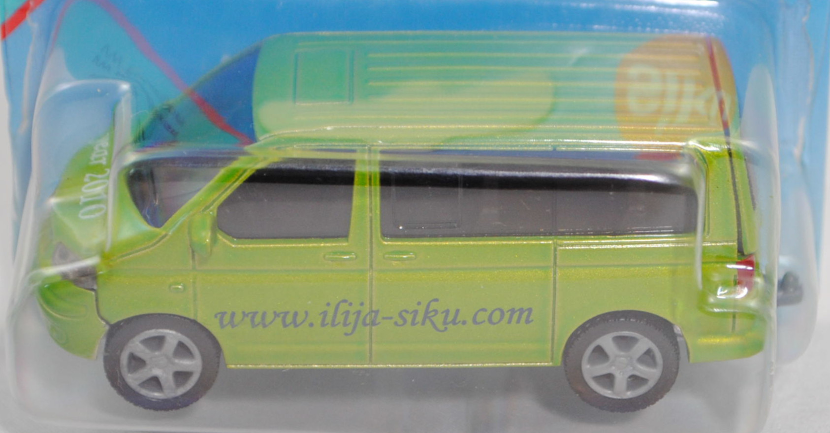 00003 VW T5.1 Multivan (Modell 2003-2009), hell-gelbgrünmetallic, www.ilija-siku.com, SIKU, P29a