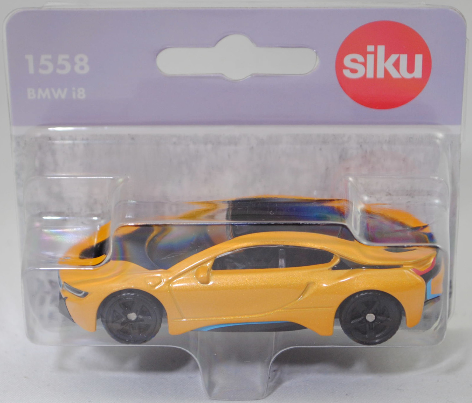 00000 BMW i8 Coupé (1. Generation, Typ I12, Vorfacelift (bei BMW Vor-LCI genannt), Modell 2014-2018), hell-maisgelbmetallic/schwarz, SIKU SUPER, 1:59, P29f