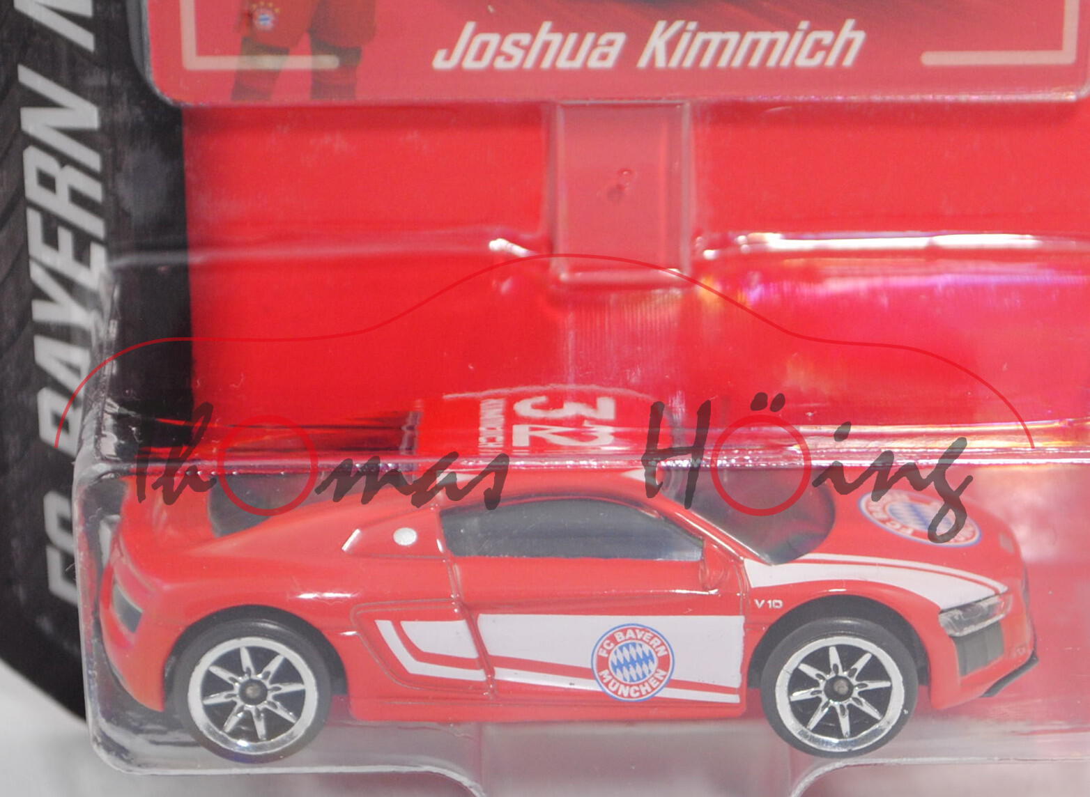 Audi R8 V10 (Typ 4S, Modell 2015-2019), rot, Bayern München / 32 / KIMMICH, majorette, 1:58, Blister