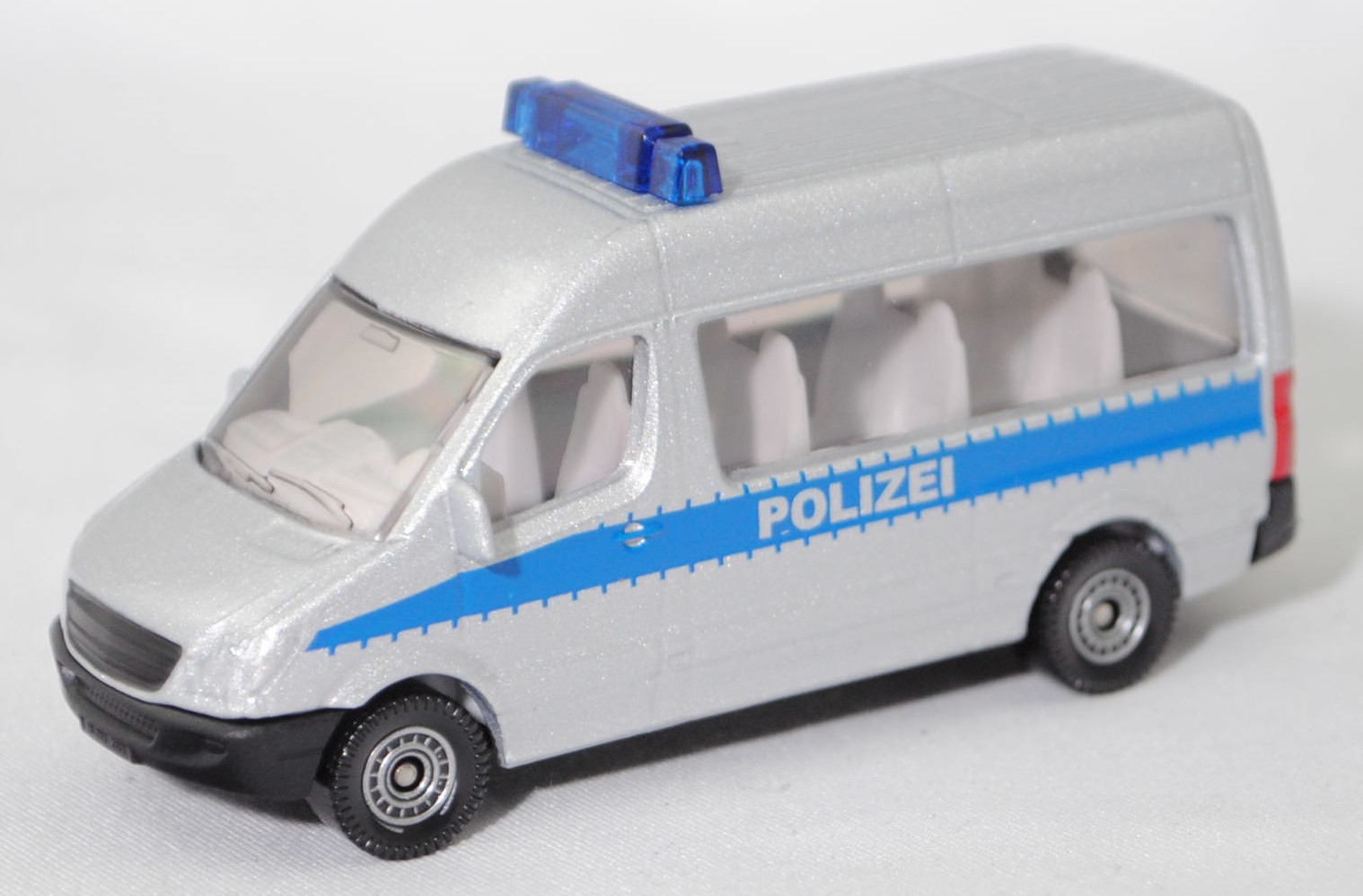 00010 Mercedes-Benz Sprinter II (2. Generation, W 906, Vor-MoPf, Modell 2006-2009) Kleinbus Polizeibus, silbergraumetallic, POLIZEI, C80, SIKU SUPER, 1:77, P29f