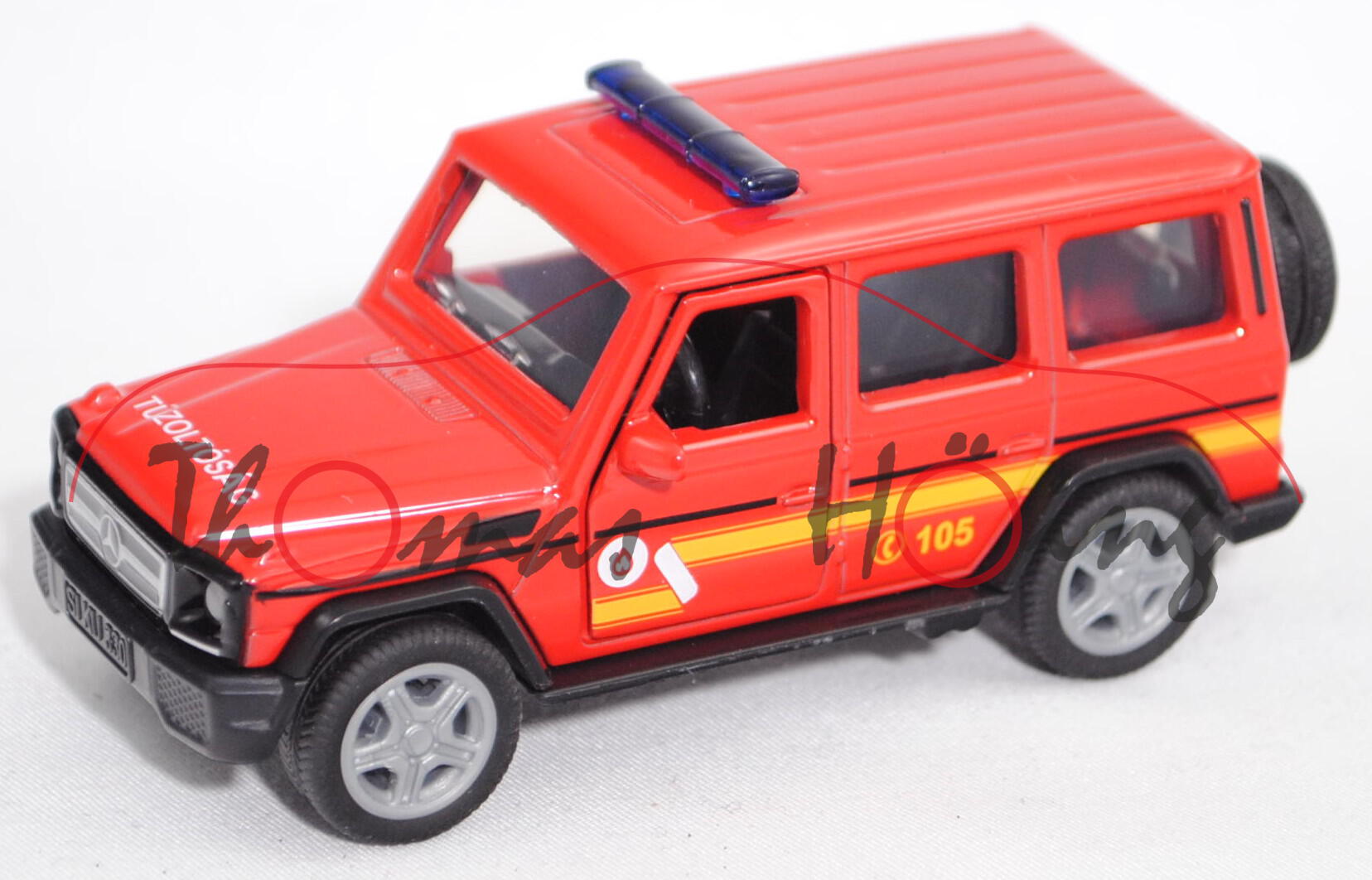 06401 HU Mercedes-Benz G 65 AMG (Mod. 12-15) Fire Brigade, rot, C 105/TÜZOLTÓSÁG, SIKU 1:50, L17mpK