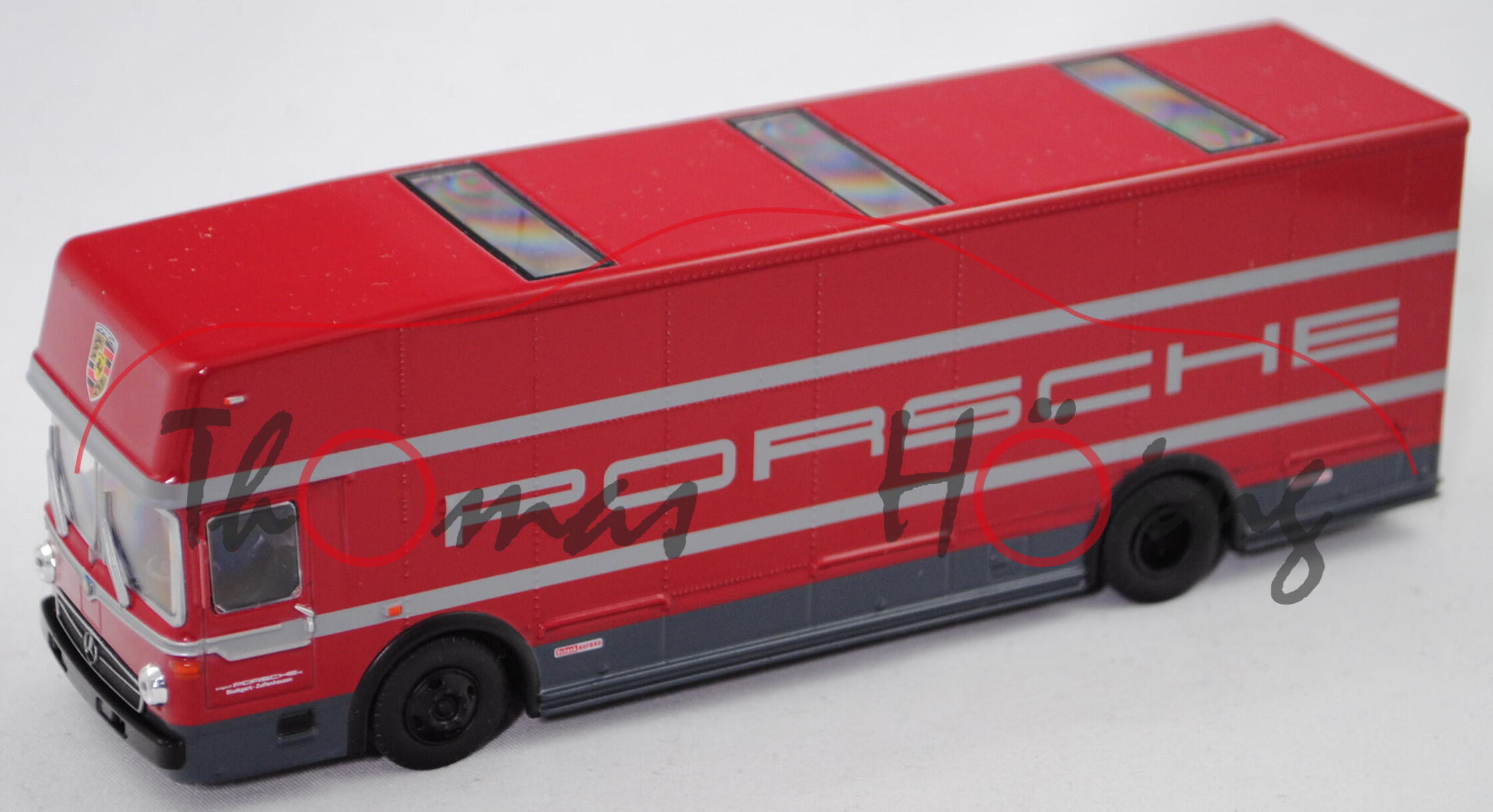 Mercedes-Benz O 317 K Renntransporter, rubinrot, Dr. Ing. h.c. F. PORSCHE KG, Schuco, 1:64, mb