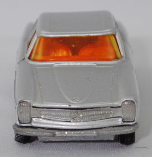 00006 Mercedes-Benz 280 SL (W 113, Pagode, Modell 1968-1971) mit Hardtop (Coupédach), silber, Bpr. V 302 / 1017, W-Germ, Verglasung gelb, R11 gerillt, SIKU SUPER, 1:60, m-