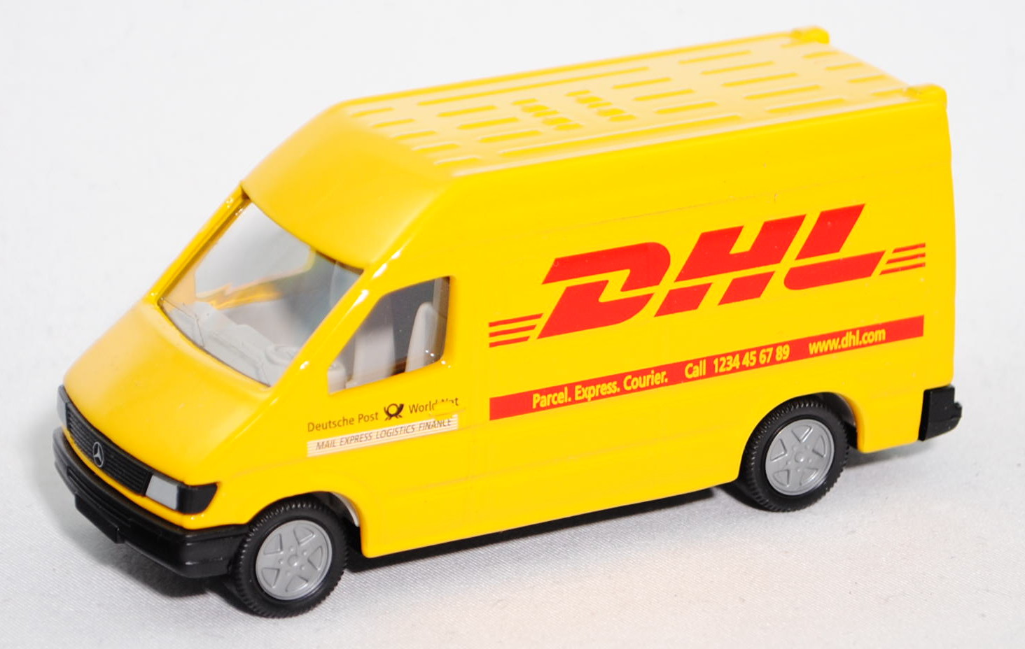 00002 Mercedes-Benz Sprinter Hochdach-Kastenwagen - Deutsche Post