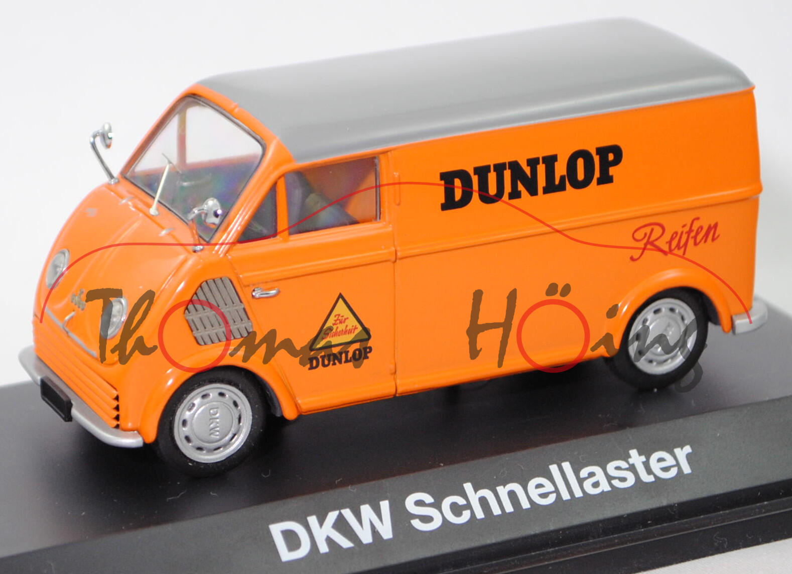 DKW-Schnellaster 3=6 Kastenwagen (Typ 3, Modell 1955-1962), DUNLOP, Schuco, 1:43, PC-Box