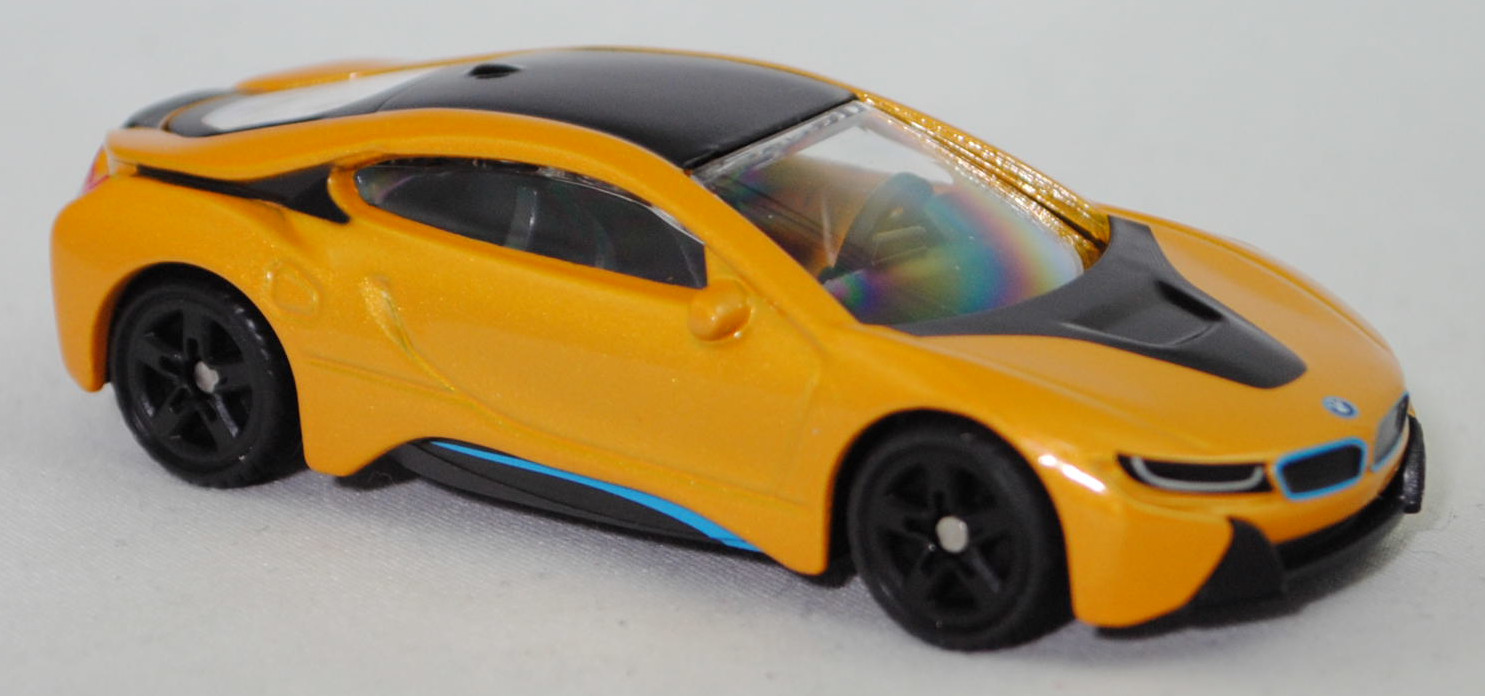 00000 BMW i8 Coupé (1. Generation, Typ I12, Vorfacelift (bei BMW Vor-LCI genannt), Modell 2014-2018), hell-maisgelbmetallic/schwarz, SIKU SUPER, 1:59, P29f