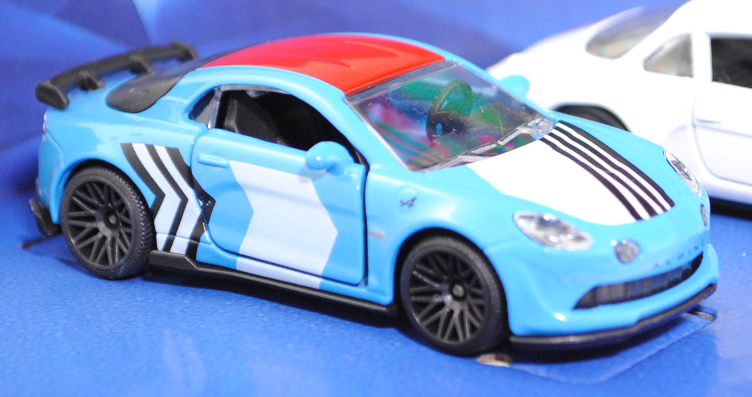 Giftpack Alpine (5 Modelle): ALPINE A110 San Remo 73 + Renault Alpine A110 1600S + Alpine A525 + ALPINE A110 R 70 Tricolore + Renault Alpine A110 1600S, majorette, mb