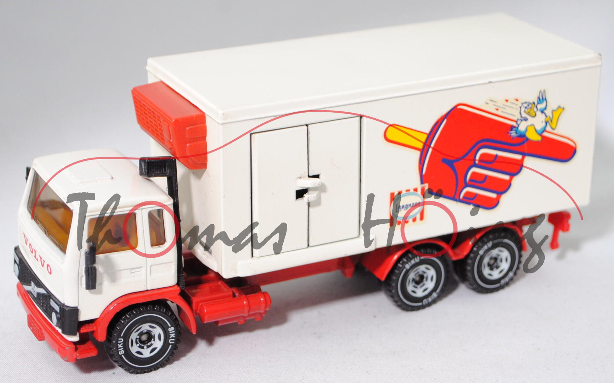 00003 Volvo F7 Turbo 6 (Modell 78-84) Kühlkoffer, weiß/rot, Langnese / Flutschfinger, SIKU, 1:55, m-