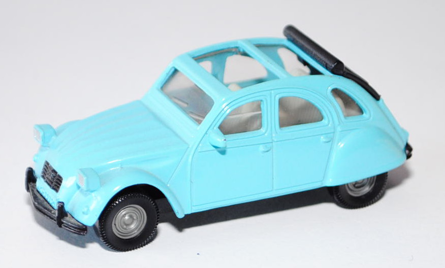 Citroen 2 CV 6, Modell 1975-1990, hell-lichtblau, innen lichtgrau, Lenkrad schwarz, Bpr. 1032/1089