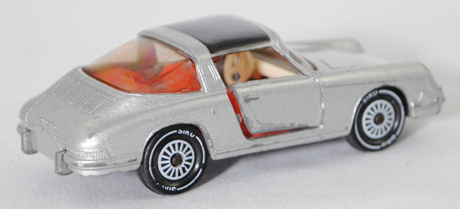 00009 Porsche 911 E Targa (Modell 1968-1969), silbergraumetallic, innen rotorange, Lenkrad cremeweiß, W-Germ, Verglasung rauch, R11 glatt, SIKU SUPER, 1:60, vsc