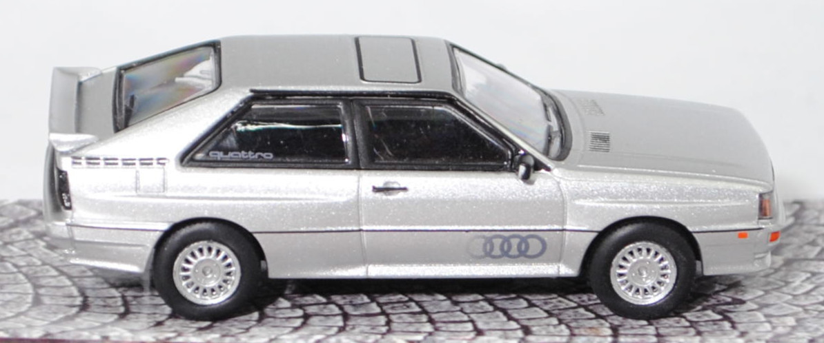 Audi quattro (B2, Typ 85Q, Facelift 2, Modell 1985-1987), silbermetalic (diamantsilbermetallic, L97A), Schuco und Tarmac Works by Minimax, 1:64, mb (Limited)
