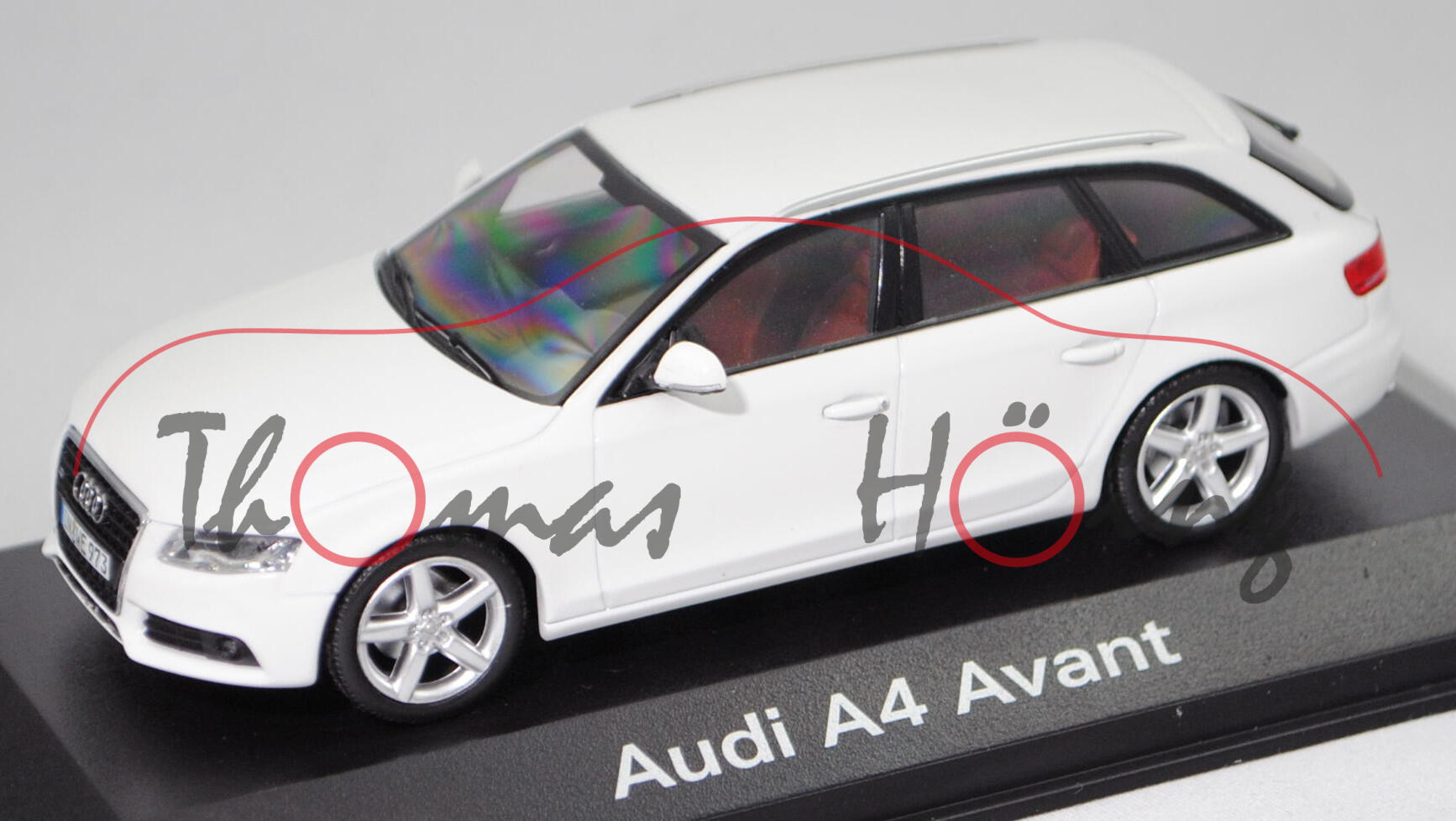 Audi A4 Avant 3.2 FSI quattro (B8, Typ 8K, Vorfacelift, Mod. 08-11), ibisweiß, Minichamps, 1:43, mb