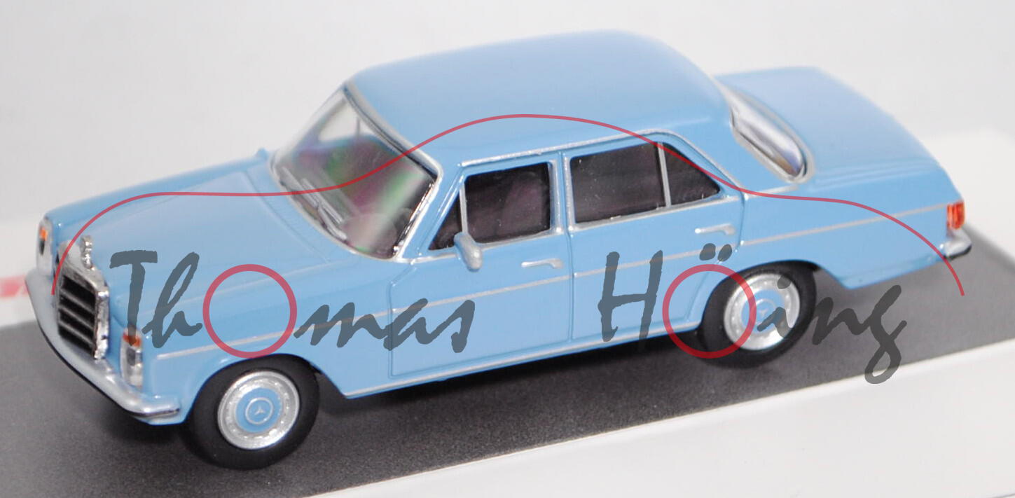 Mercedes-Benz 200 D/8 (W 115, Serie 1, Mod. 67-73), h.-pastellblau (vgl. horizontblau), Schuco, 1:64