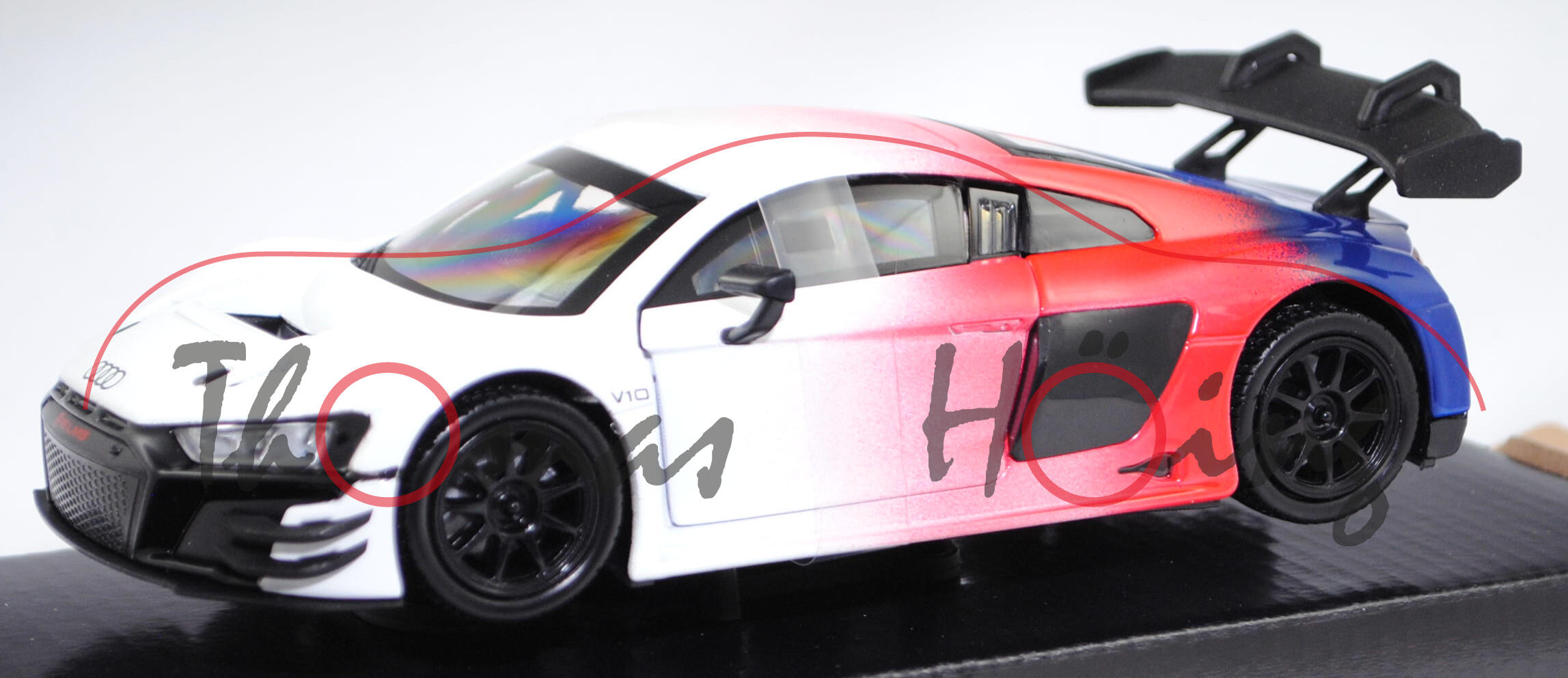 Audi R8 LMS GT3 Evo II (2. Generation, Homologationsnummer: GT3-038, Ausstattungslinie R8 LMS Evo II, Modell 2021-), weiß/rot/blau, MOTORMAX, 1:24, mb