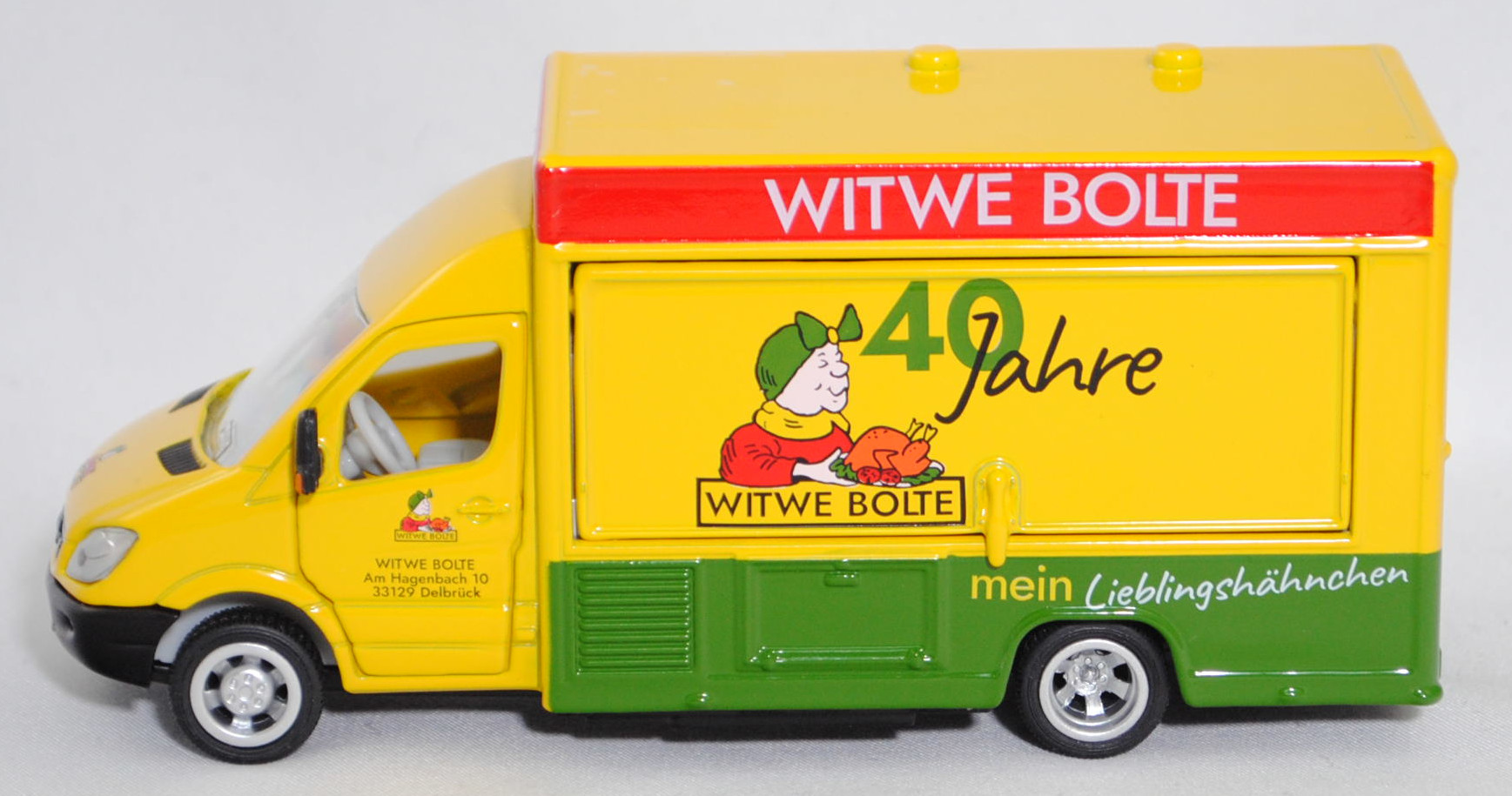 00403 Mercedes-Benz Sprinter II (2. Generation, W 906, Vor-MoPf, Modell 2006-2009) 515 CDI Verkaufswagen, verkehrsgelb, WITWE BOLTE / 40 Jahre, SIKU SUPER 1:50, Werbebox
