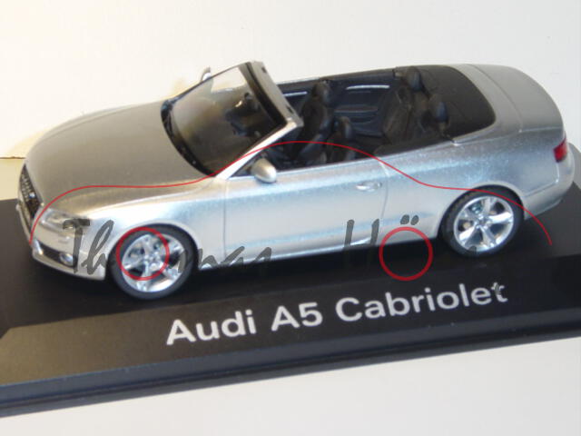 Audi A5 Cabriolet (Typ 8F, AU485, Mod. 2009-2011), eissilber metallic, Schuco, 1:43, Werbeschachtel