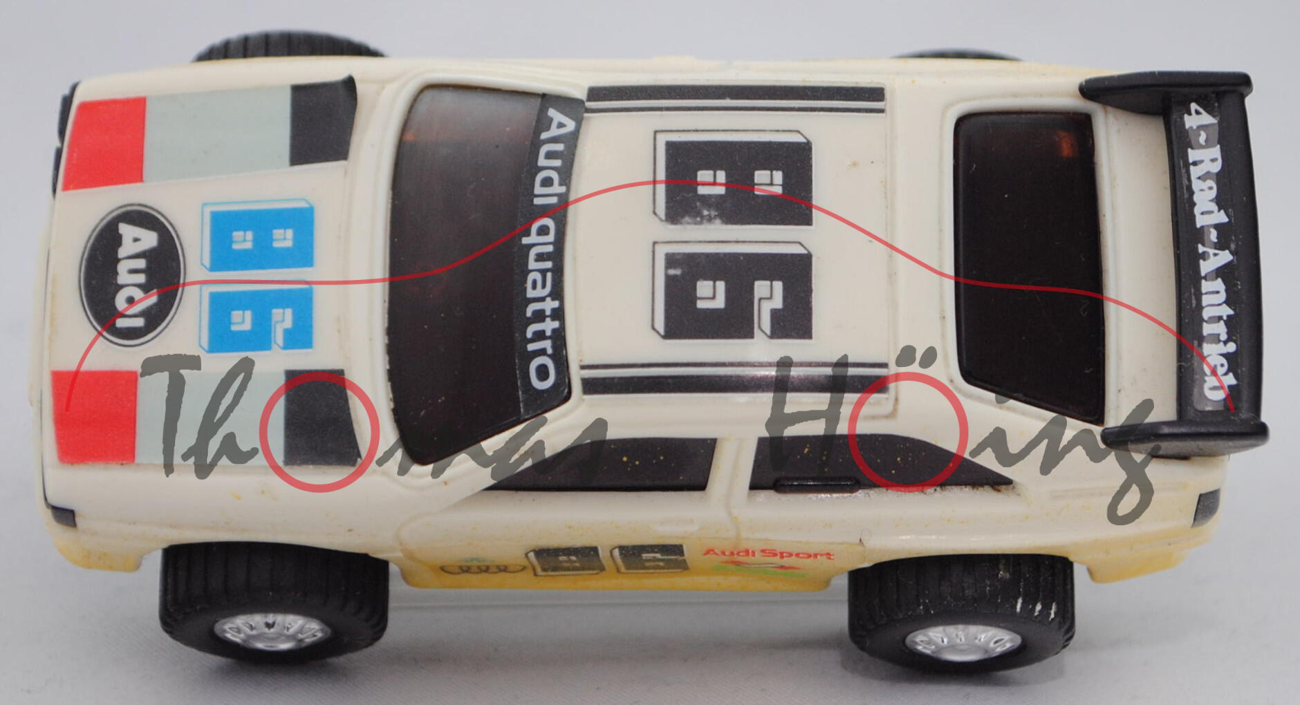Audi quattro Gruppe 4 (Baureihe B2, Typ 85Q, Modell 1980-1982), cremeweiß, Startnummer 86, ca. 1:46
