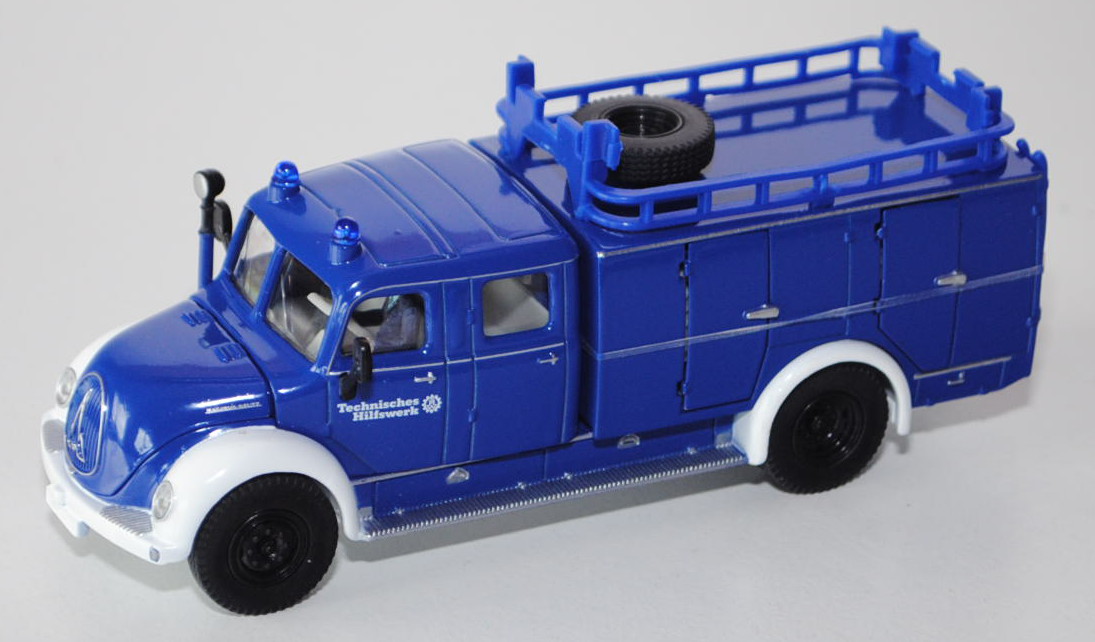 00402.1 Magirus Rundhauber Tanklöschfahrzeug, Modell 1952-1967, ultramarinblau/weiß, THW / Technisch