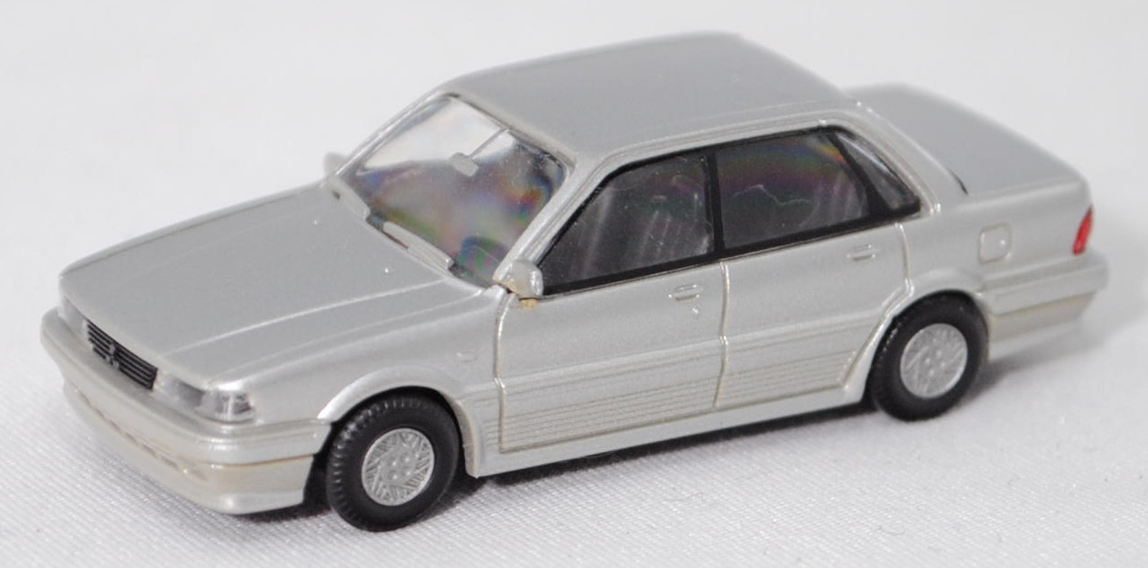 Mitsubishi Galant 2000 GLSi de Luxe (6. Gen., Baureihe E30, Mod. 88-93), galaxis-silber met., Rietze