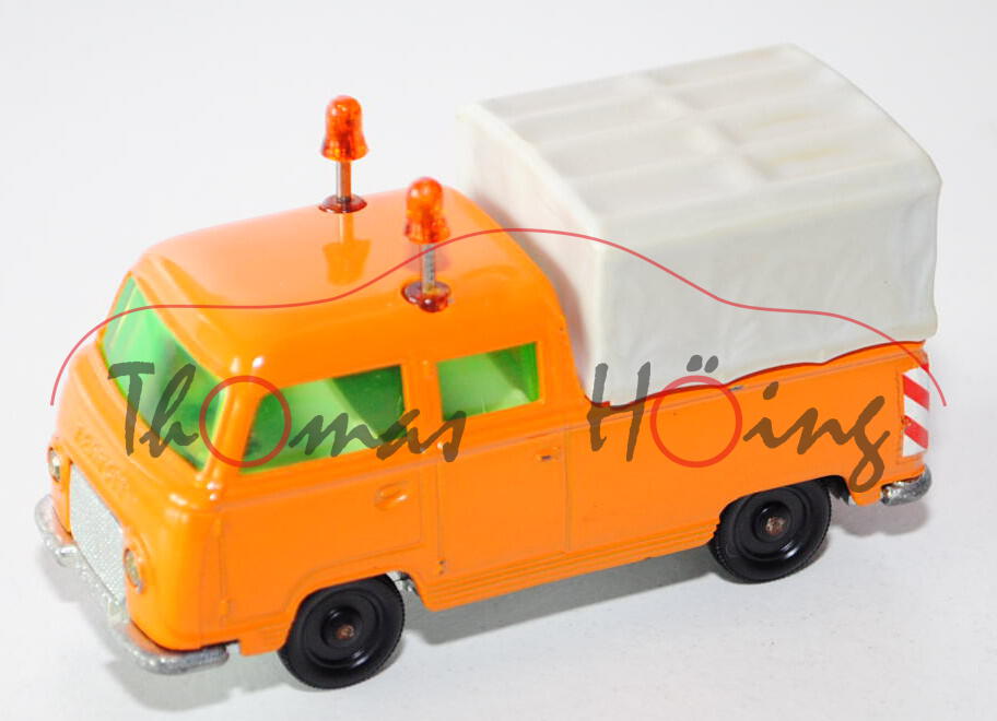 Ford Taunus Transit Autobahn-Streckenwagen, hellrotorange, innen hellblau, Lenkrad schwarz, mit Heck