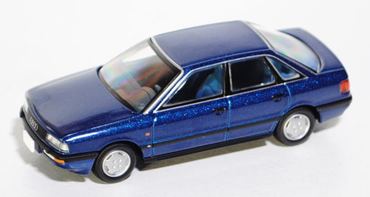 Audi 90 2.3E (B3, Typ 89), Modell 1987-1991, dunkelblau metallic, TOMYTEC, 1:64, mb