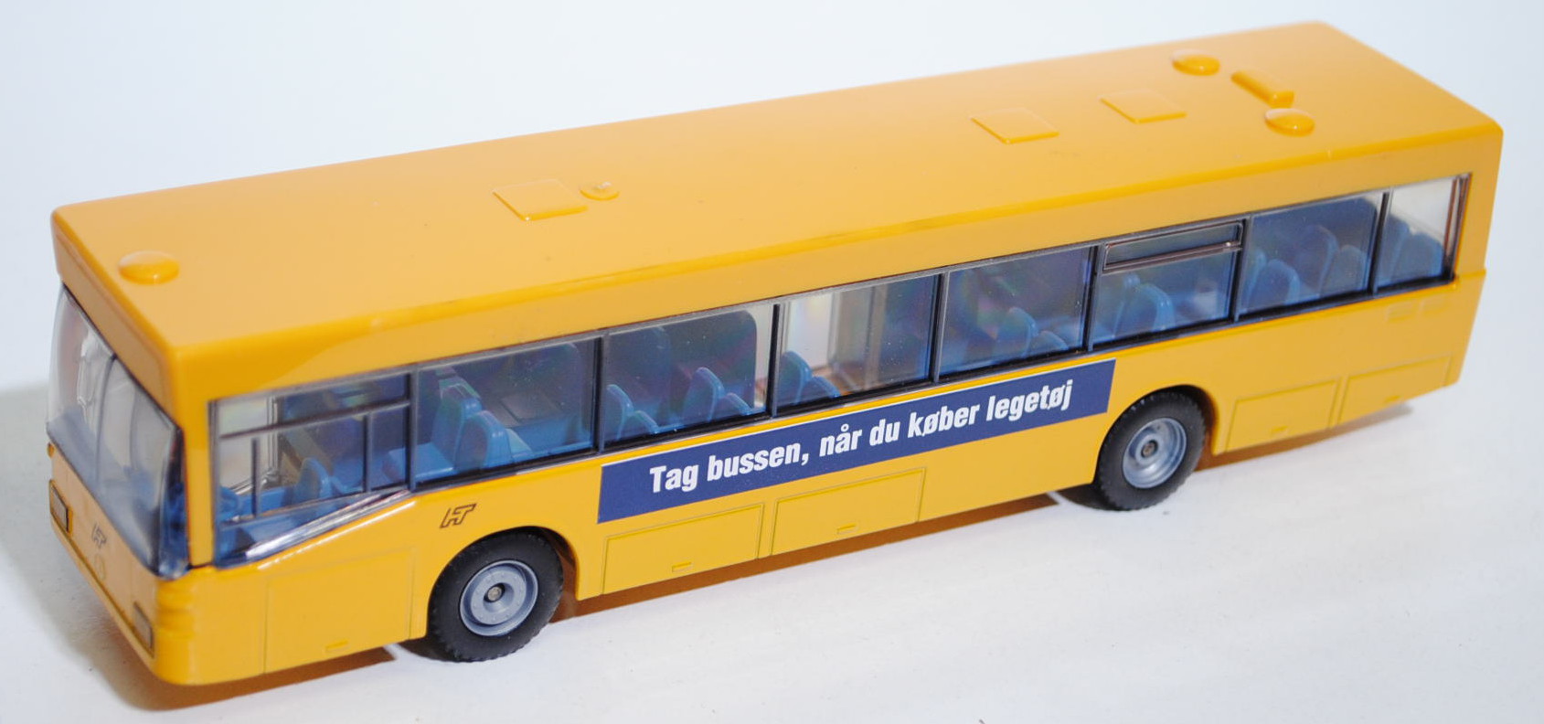 00804 Linienbus Mercedes O 405 N, maisgelb, links HT Tag bussen, når du køber legetøj und rechts Det