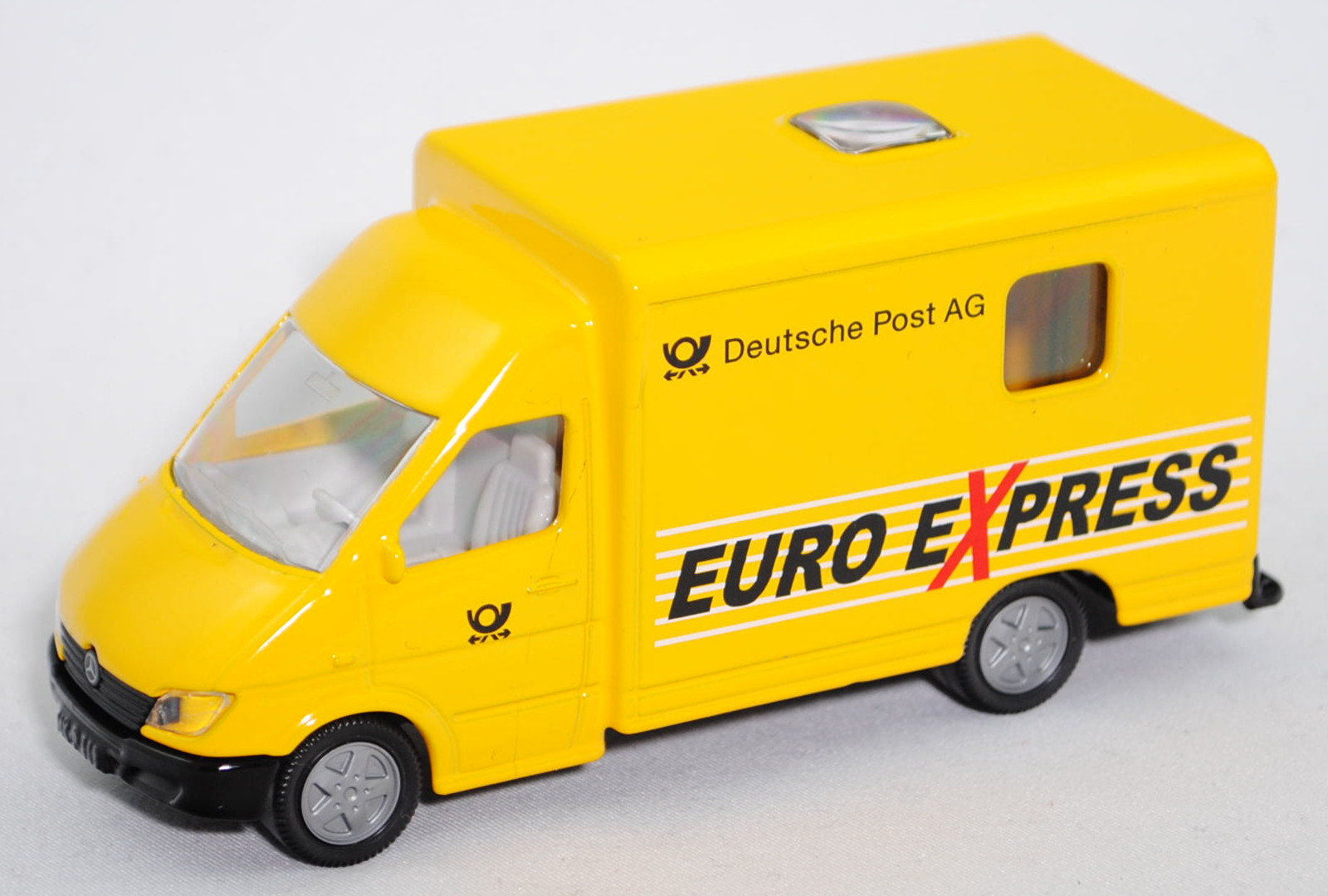 00000 Mercedes-Benz Sprinter (T1N Facelift 1, W 903, Modell 2000-2002) 316 CDI mit Kofferaufbau Pake