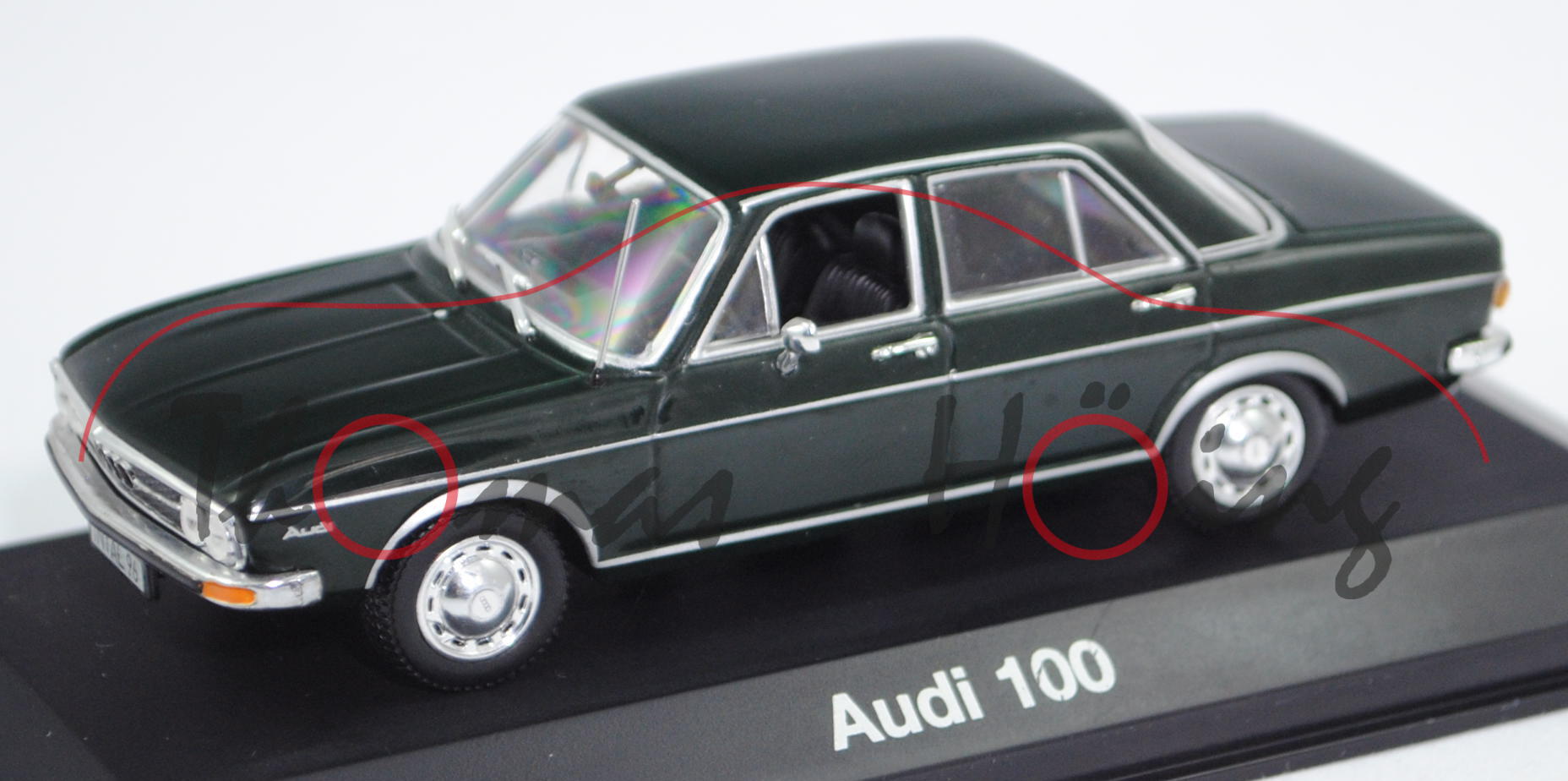 Audi 100 GL (C1, Typ F 104, Facelift 1971, Mod. 1971-1973), smaragdgrün, Minichamps, 1:43, Werbebox