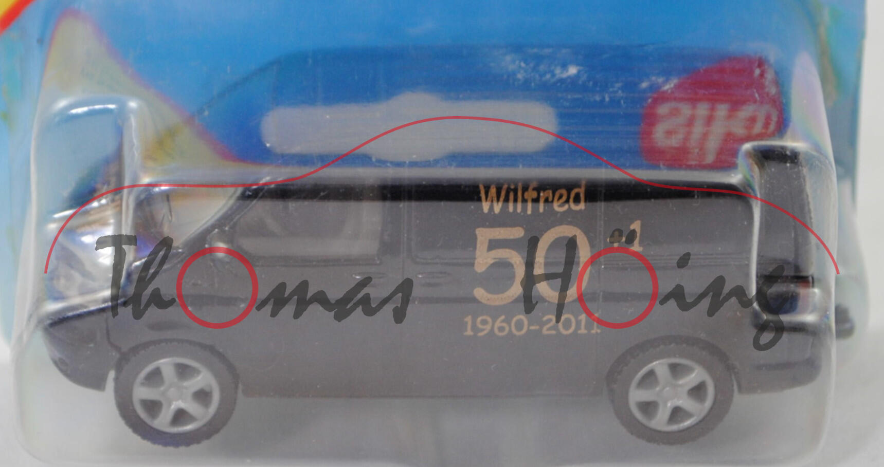 00301 Wilfred VW T5.1 Transporter (Mod. 2003-2009), schwarz, Wilfred / 50 +1 / 1960-2011, SIKU, P29a