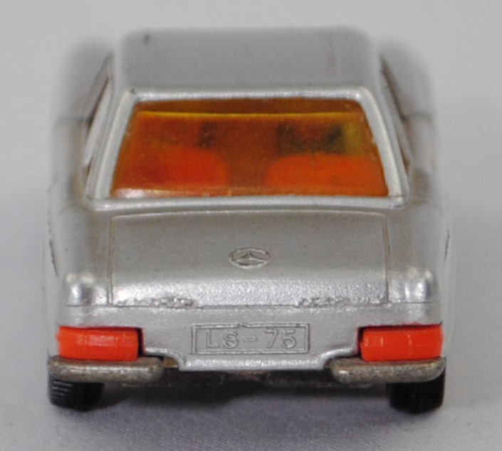 00004 Mercedes-Benz 280 SL (W 113, Baumuster 113.044, Pagode, Modell 1968-1971) mit Hardtop (Coupédach), silber, Bpr. V 302, Germ, Verglasung gelb, R10 weiß, SIKU SUPER, 1:60, m-