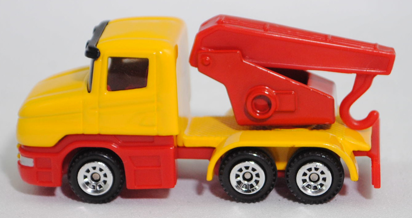 00004 Scania T114GB 6x4 NZ 340 (Serie 4, Fahrerhaustyp CT14, Modell 1995-1998) Abschleppwagen, gelb, Ausleger mit Abschlepphaken rot, C1 chrom, SIKU SUPER, 1:86, m