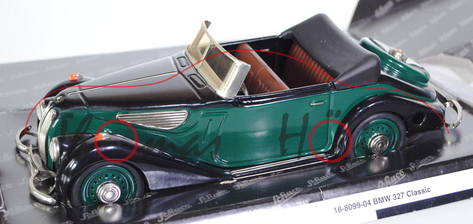 BMW 327 Cabrio, Modell 1937-1941, moosgrün/schwarz, incl. Werkzeug, Schuco Classic, 1:18, mb (Schach