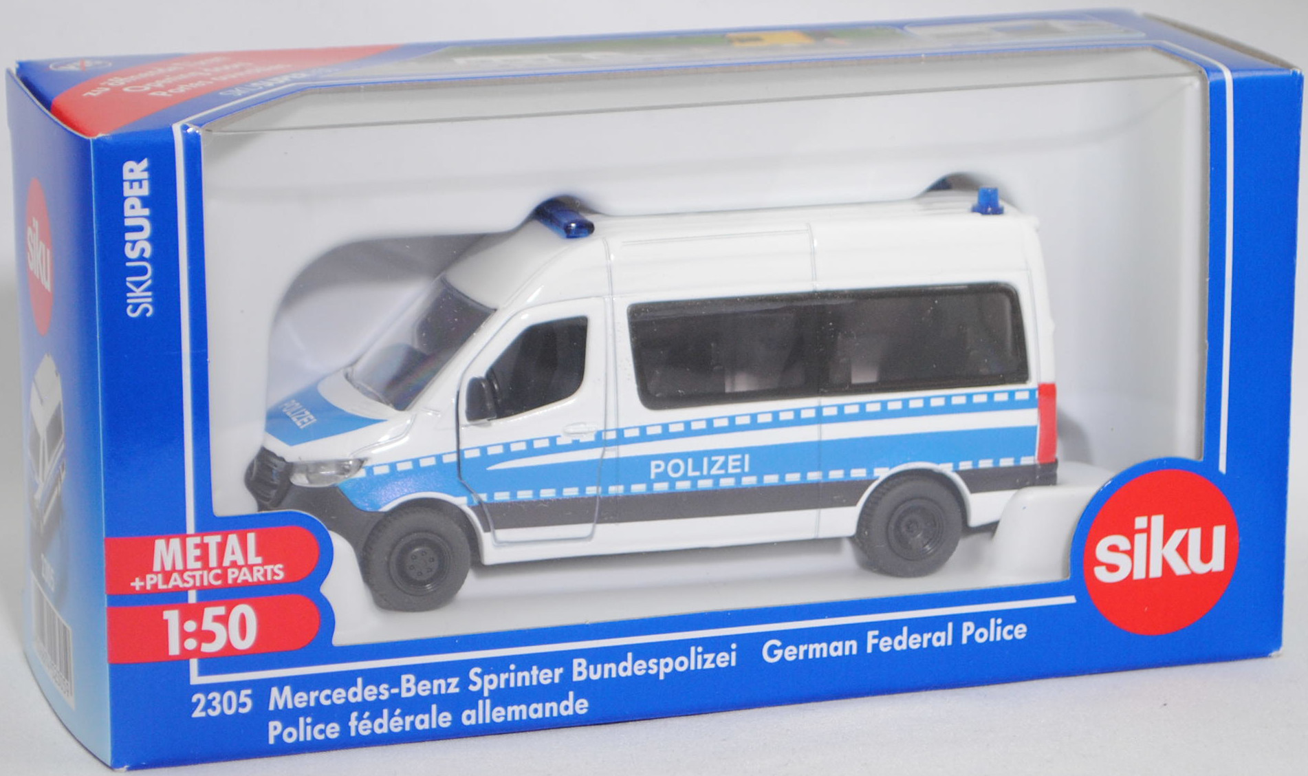 00001 Mercedes-Benz Sprinter III Tourer (W 907, Modell 2018-2021) 319 CDI L2 Bundespolizei Mannschaftswagen, reinweiß, POLIZEI mittig auf der Motorhaube, SIKU SUPER, 1:50, L17mpK