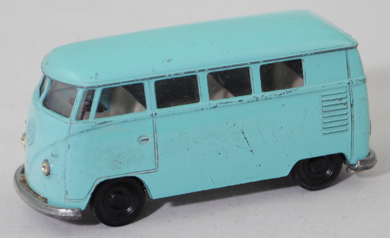00002 VW Transporter Kombi mit Sitzeinrichtung 1200 (Typ 2 T1 bzw. Typ 2 Transporter 1, Modell 1961-1962), lichtgrün, innen weiß, Lenkrad schwarz, R1, SIKU, 1:61, m-