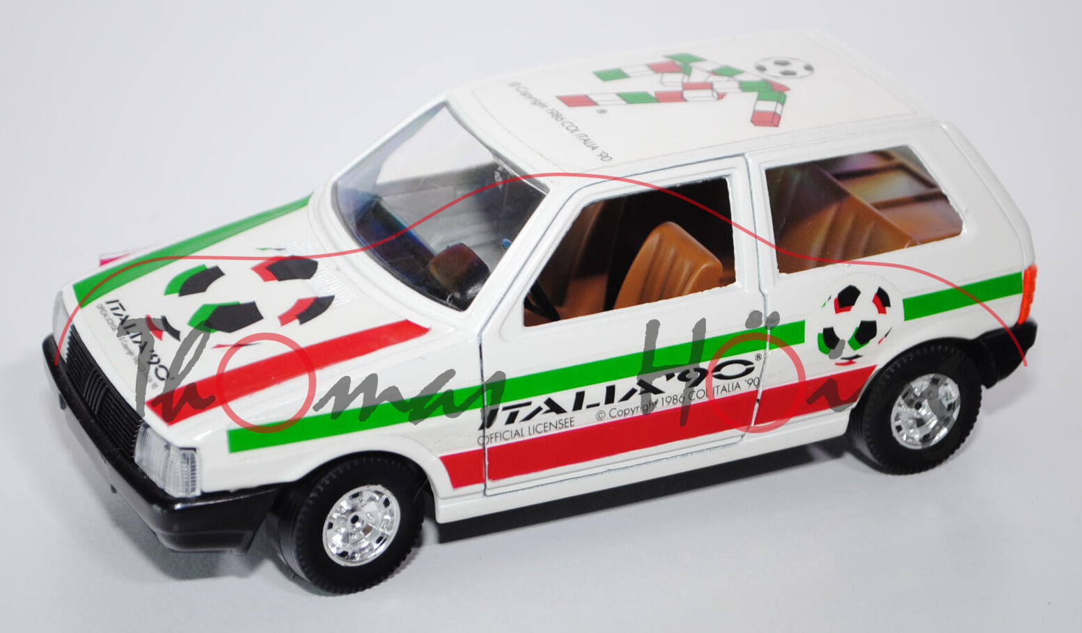 Fiat Uno, Modell 1989, cremeweiß, ITALIA \'90, Türen zu öffnen, mit Lenkung, Bburago DIE CAST metal 