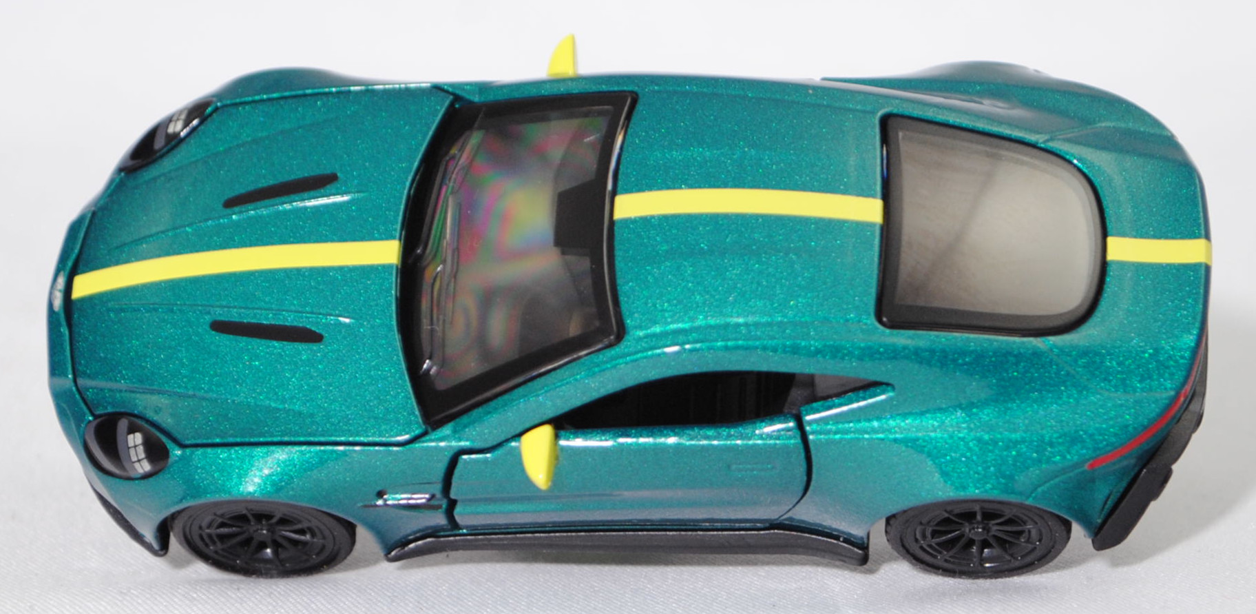 00000 Aston Martin Vantage AMV24 Edition (4. Generation, AM6, Facelift 2024, limitierte Auflage 24 Fahrzeuge, Modell 2025), podium green metallic, SIKU SUPER 1:50, L17mpK
