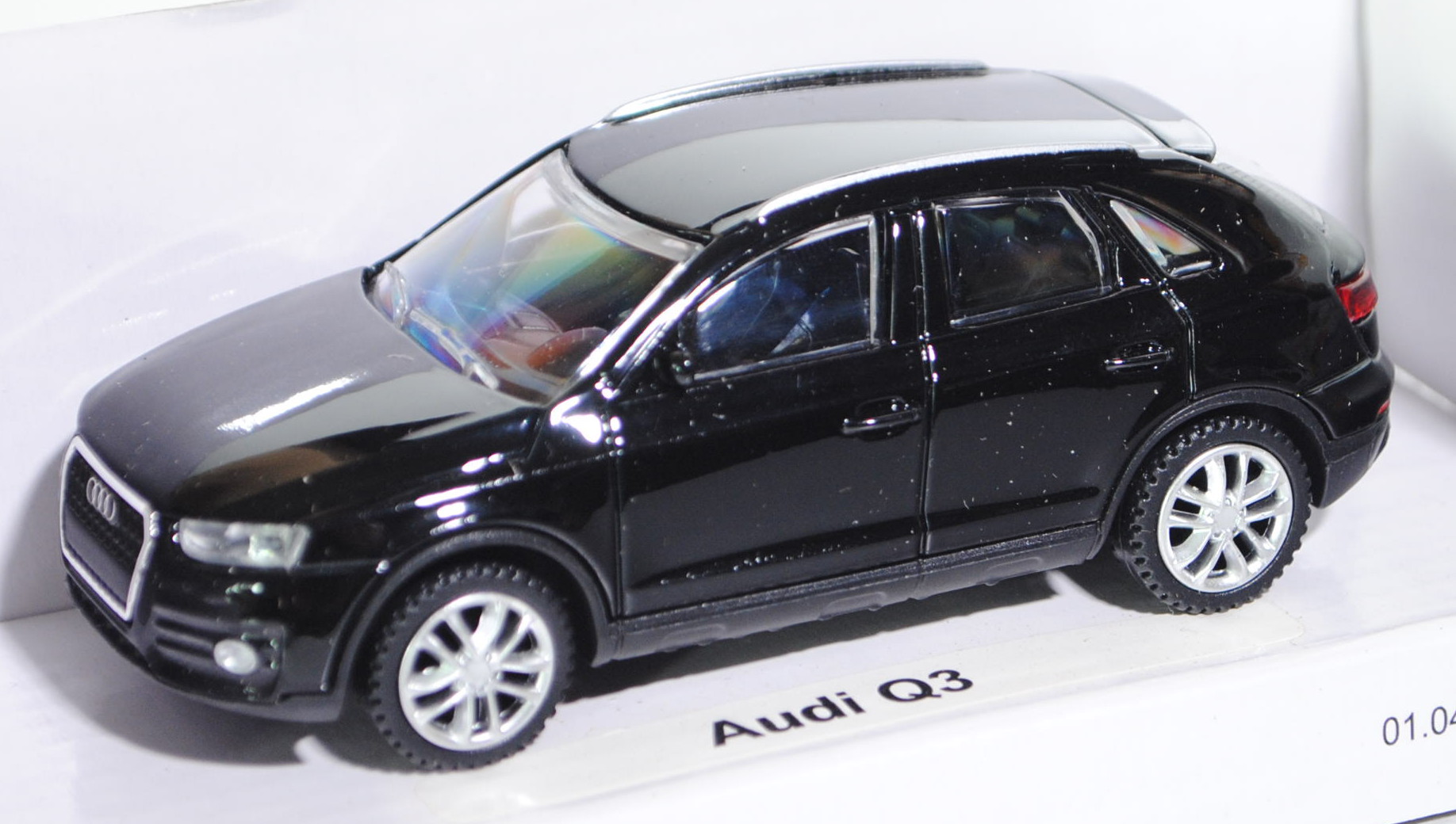 Audi Q3 (Typ 8U), Modell 2011-2015, schwarz, RASTAR, 1:43, mb