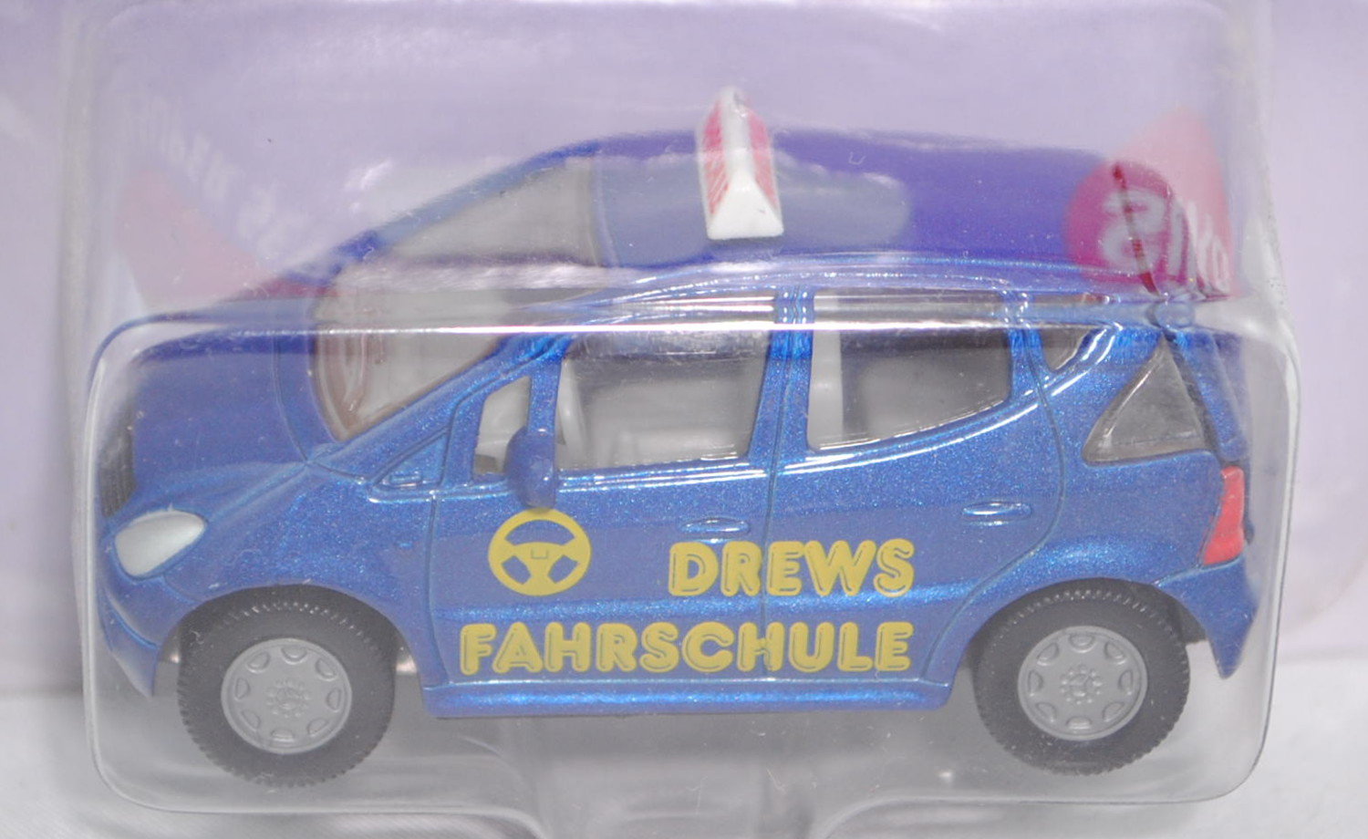 00000 Mercedes-Benz A 160 (Baureihe W 168, Mod. 97-01) Fahrschule, violettblaumetallic, P26