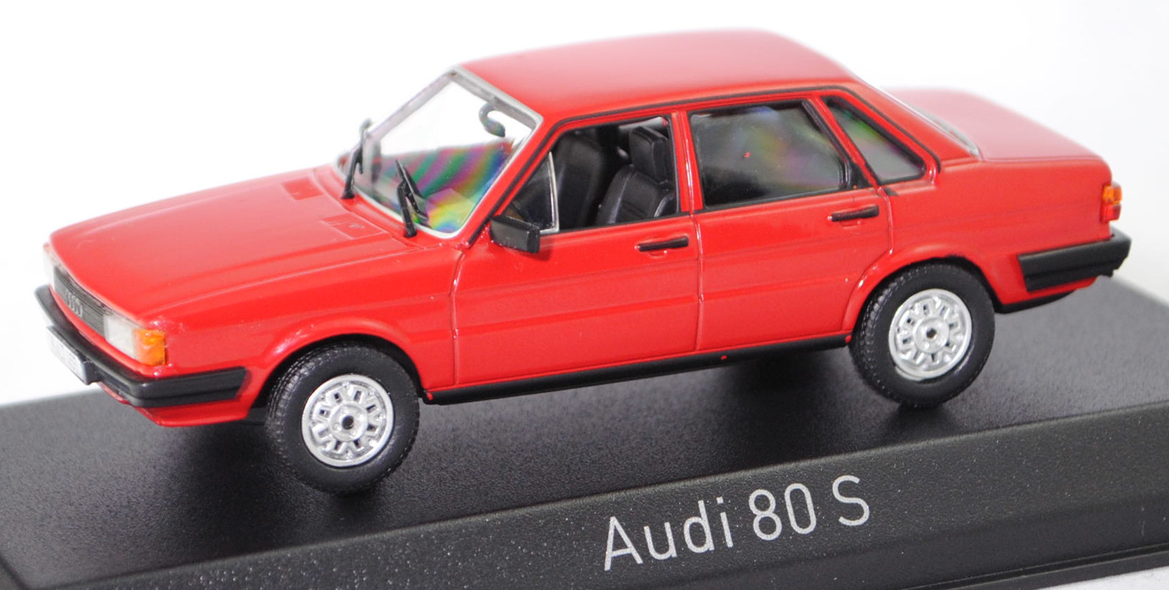 Audi 80 S (2. Generation, B2, Typ 81, Vorfacelift (VFL), Modell 1978-1981, Baujahr 1979), malagarot (H5, Lacknummer L30C), Norev, 1:43, PC-Box (Limited Edition)