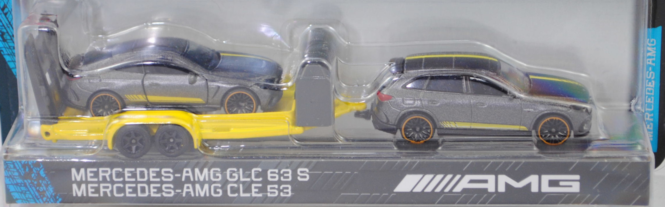 Mercedes-AMG GLC 63 S E PERFORMANCE Premium (Modell 2023-) mit Autotransporter und Mercedes-AMG CLE 53 4Matic+ Coupé (Modell 2023-), dunkel-graualuminiummetallic + zinkgelb/hell-türkisblau, majorette, Blister