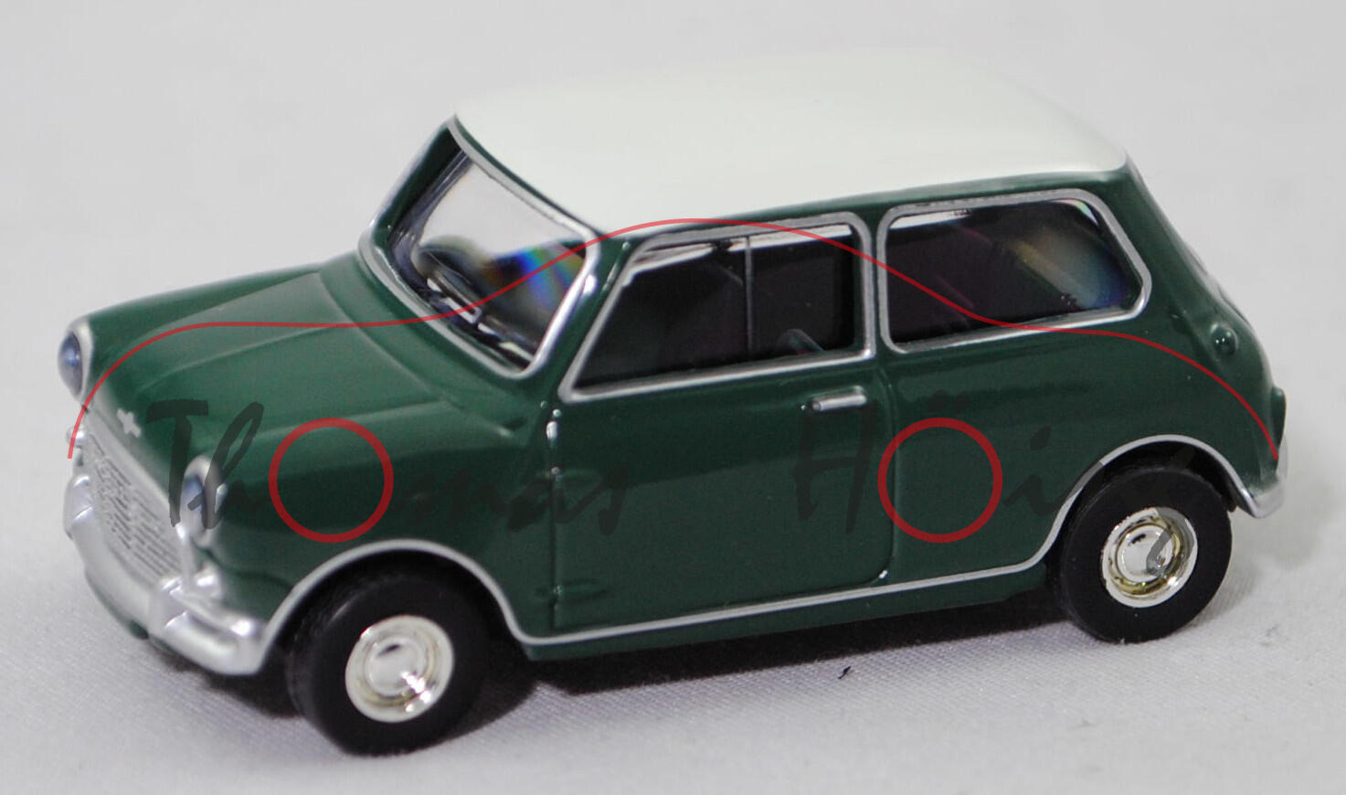 Austin Mini-Cooper 998 (1. Generation, Typ Mk 1, Modell 1964-1967), almond green/weiß, Norev, mb