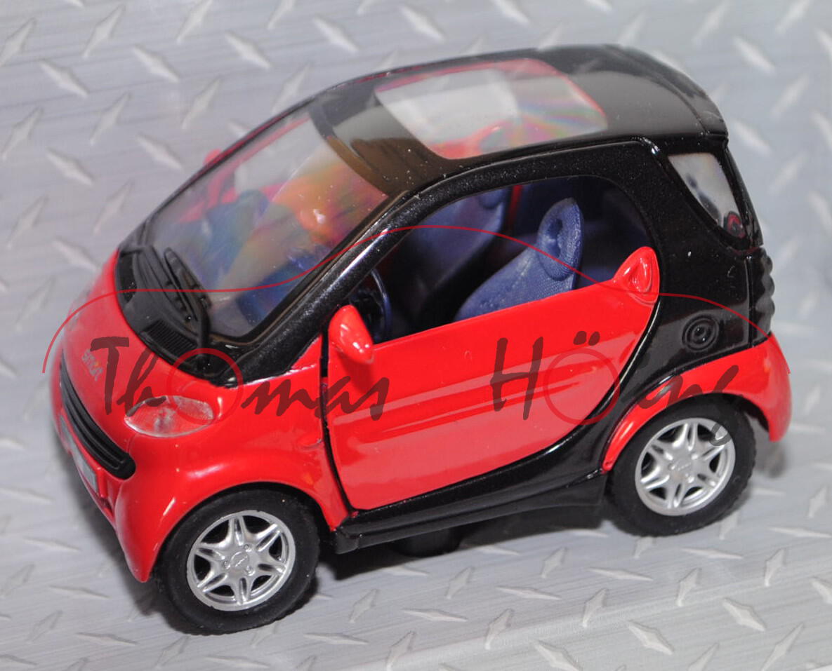 Smart fortwo, verkehrsrot/schwarz, Maisto, 1:43, mb