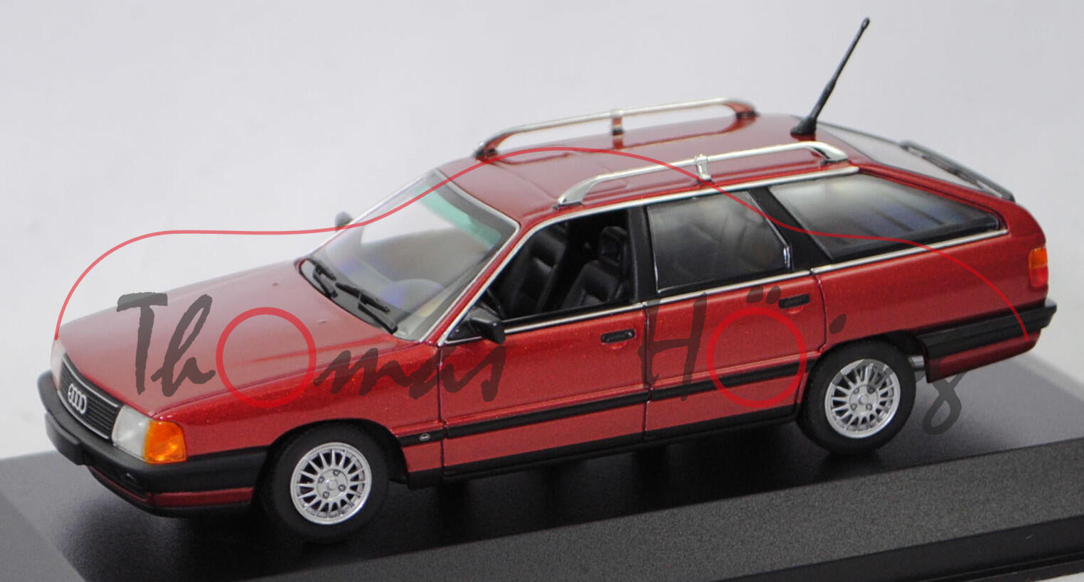 Audi 100 Avant 2.3 E (3. Generation, Baureihe C3, Typ 44, Facelift 1988, Modell 1988-1991), cayenne perleffekt (LZ3Z), Maxichamps, 1:43, PC-Box