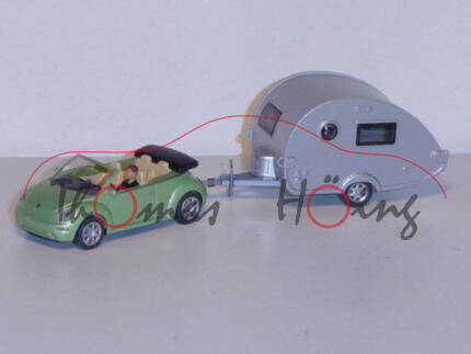 VW New Beetle mit Wohnwagen T@B, hellgrünsilbermetallic und silber, mit Fahrer, Wiking, 1:87, mb