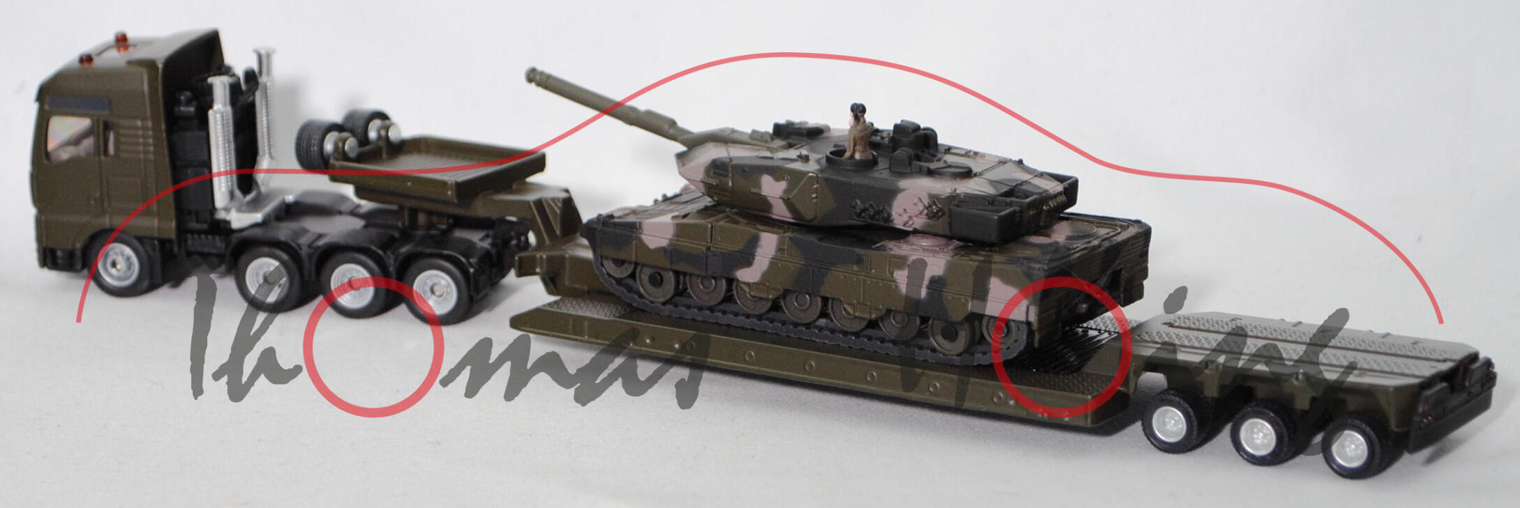 00003 MAN TGA mit Tieflader und Kampfpanzer Leopard 2A6 (Modell 2001-), olivgrün, 1:87, L17mpK