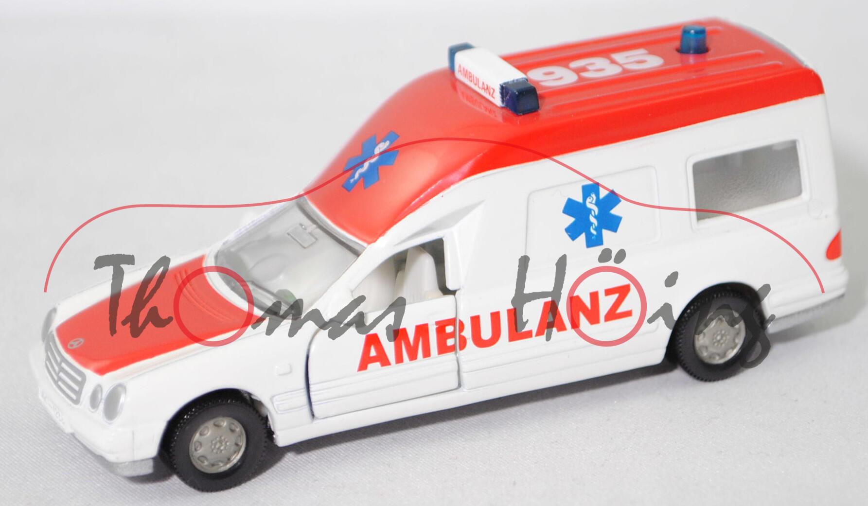 00005 KTW BINZ Ambulance A 2002 auf Fahrgestell Mercedes-Benz E 280, weiß, AMBULANZ, HL rot, L15n