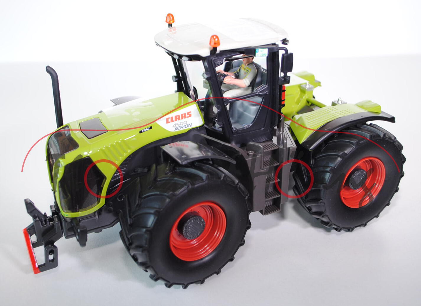 00403 CLAAS XERION 4500 TRAC Traktor (Mod. 2011-2013), hell-kieselgrau/claasgrün/mattschwarz/dunkel-