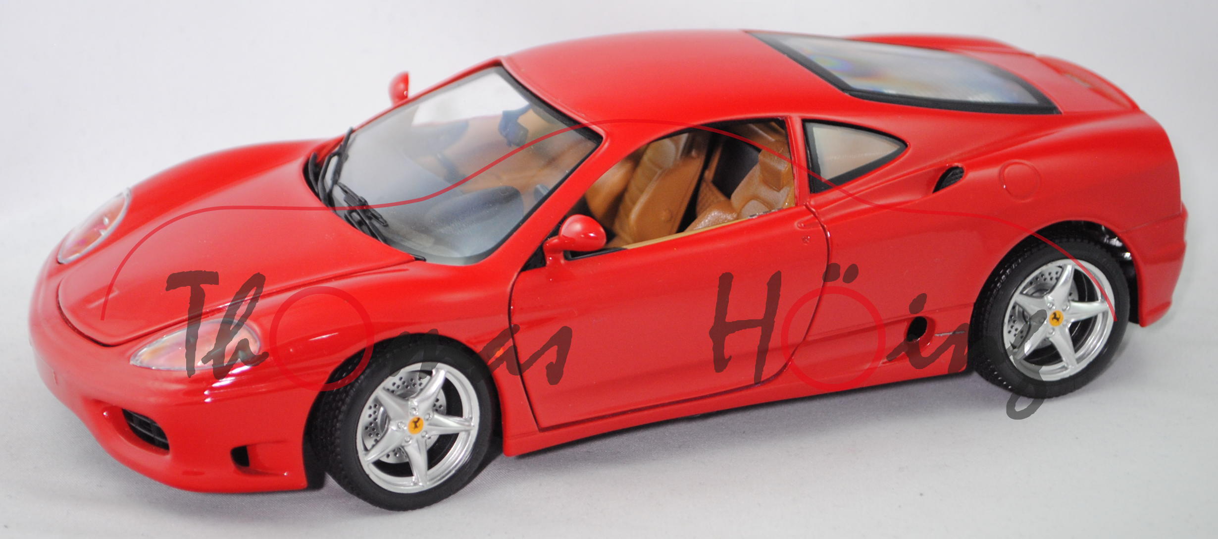 Ferrari 360 Modena (Modell 1999-2005), rosso corsa, Ferrari Emblem vorne weg, Bburago, 1:18, mb