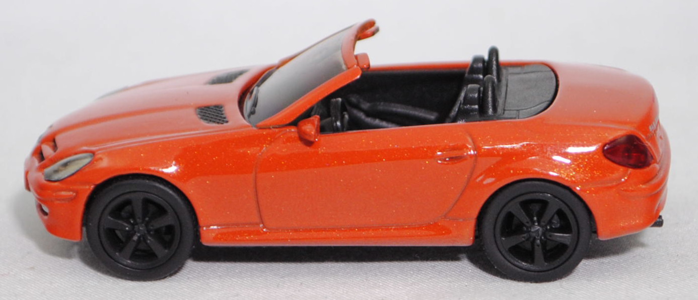 00010 Mercedes-Benz SLK 350 (interne Baureihenbezeichnung R 171, Vor-MoPf, Modell 2004-2008), energy orange metallic, innen schwarz, Bpr. 1002, SIKU SUPER, 1:55, m